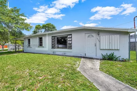 8135 SW 13th St, Miami, FL 33144