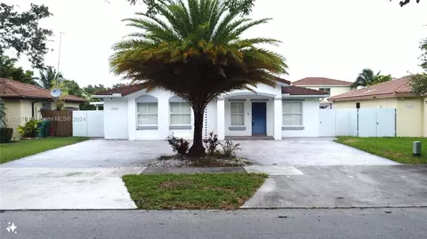 11305 SW 246th St, Homestead, FL 33032