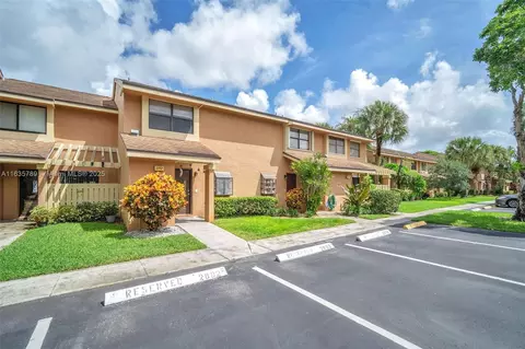 3747 N Carambola Cir N #2893, Coconut Creek, FL 33066