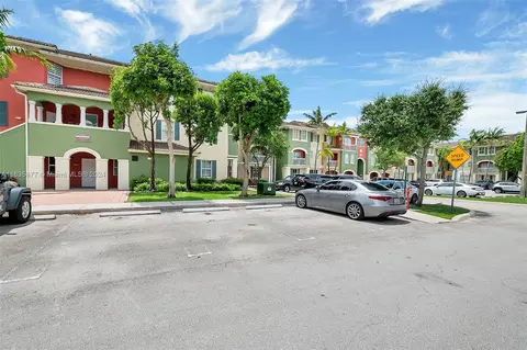 11002 NW 83rd St #102, Doral, FL 33178