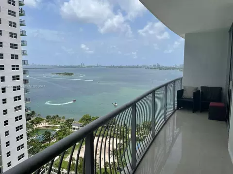 1750 N Bayshore Dr #2305, Miami, FL 33132