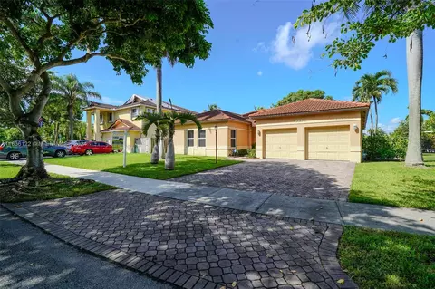 9214 SW 212th Ter, Cutler Bay, FL 33189