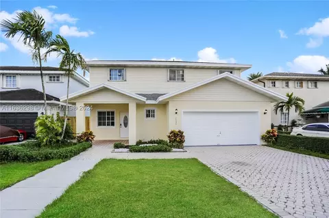 14750 SW 141st Ter, Miami, FL 33196