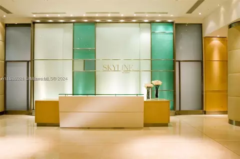 2101 Brickell Ave #2410, Miami, FL 33129