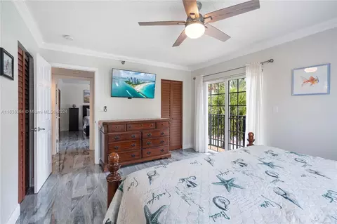 8900 Collins Ave #304, Surfside, FL 33154
