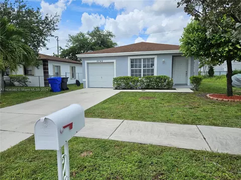 Undisclosed, Hollywood, FL 33023