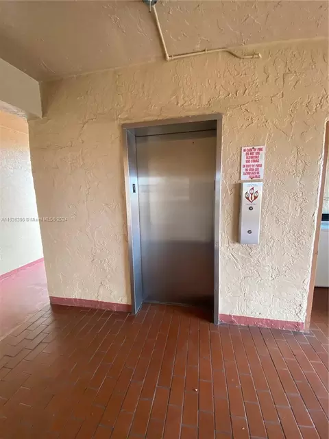 1630 W 46th St #514B, Hialeah, FL 33012 photo 6