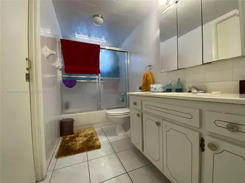 1630 W 46th St #514B, Hialeah, FL 33012 photo 16