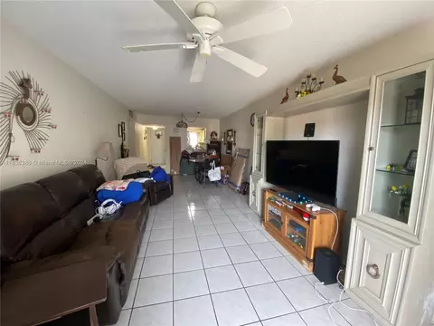 1630 W 46th St #514B, Hialeah, FL 33012 photo 12
