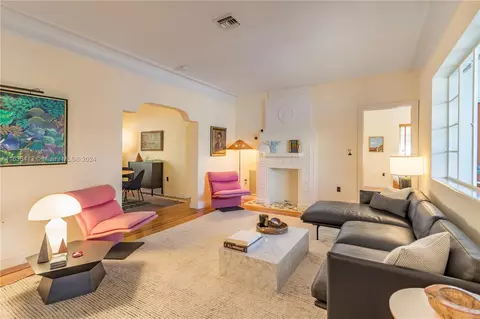 1610 Pennsylvania Ave #3, Miami Beach, FL 33139