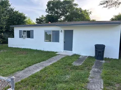 3730 SW 43rd Ave, West Park, FL 33023