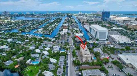 1050 SE 15th St #203, Fort Lauderdale, FL 33316