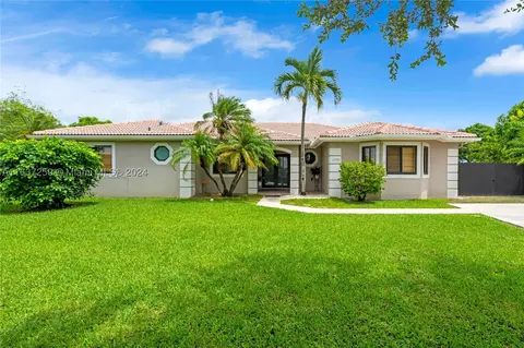 12991 SW 209th Ter, Miami, FL 33177