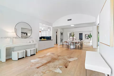 5931 La Gorce Dr, Miami Beach, FL 33140