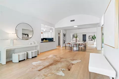 5931 La Gorce Dr, Miami Beach, FL 33140