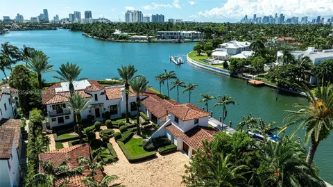 1350 W 29th St, Miami Beach, FL 33140