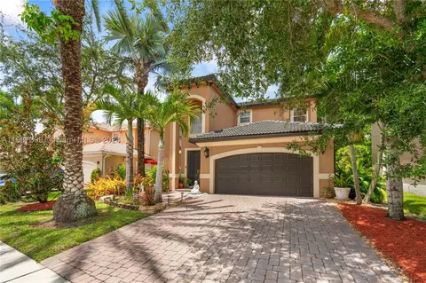 4929 Cypress Ln, Coconut Creek, FL 33073