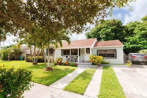 420 NE 110th Ter, Miami, FL 33161