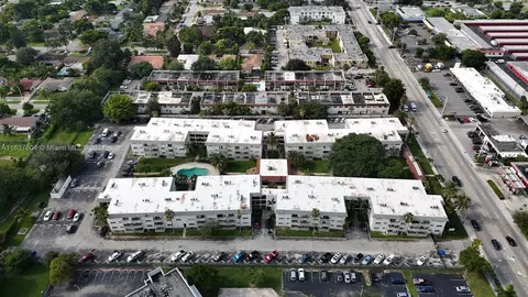 15225 NE 6th Ave #B202, Miami, FL 33162