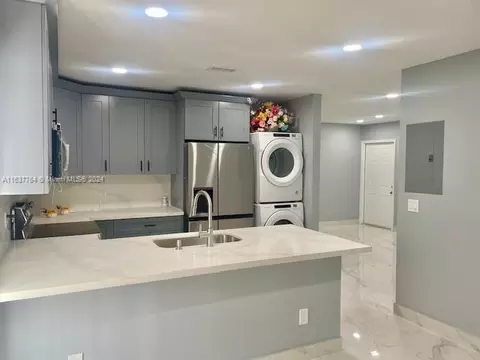 Other - 16482 NE 3rd Ave, Miami, FL 33162 photo 2 of 8
