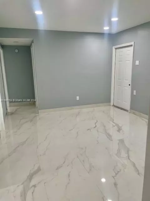 Other - 16482 NE 3rd Ave, Miami, FL 33162 photo 6 of 8