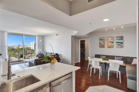 18800 NE 29th Ave #804, Aventura, FL 33180