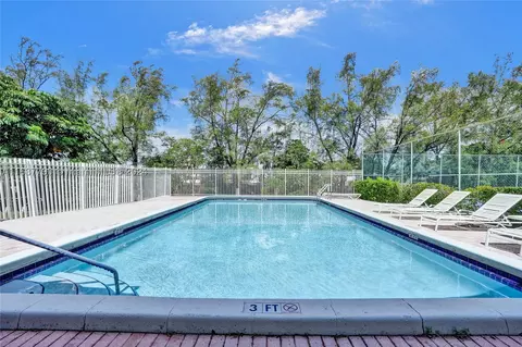 5951 NE 14th Ln #403N, Fort Lauderdale, FL 33334