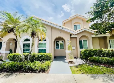 3161 Holiday Springs Blvd #15-3, Margate, FL 33063