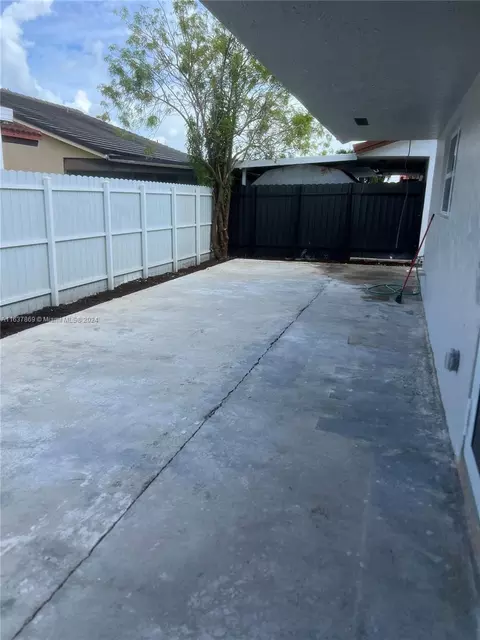 7386 W 30th Ave, Hialeah, FL 33018 photo 16