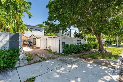 1004 SW 4th Ave, Fort Lauderdale, FL 33315