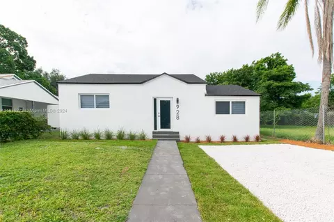 928 NW 64th St, Miami, FL 33150