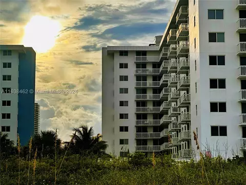 401 Ocean Dr #308, Miami Beach, FL 33139