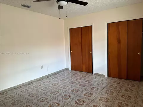 Bedroom - 720 SE 8th Pl, Hialeah, FL 33010 photo 3 of 3