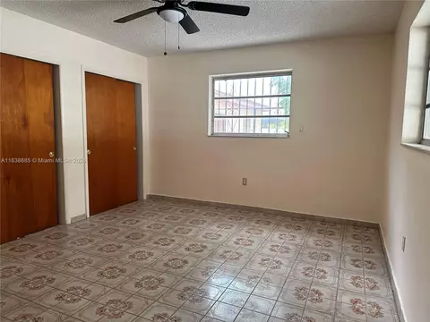 Bedroom - 720 SE 8th Pl, Hialeah, FL 33010 photo 2 of 3