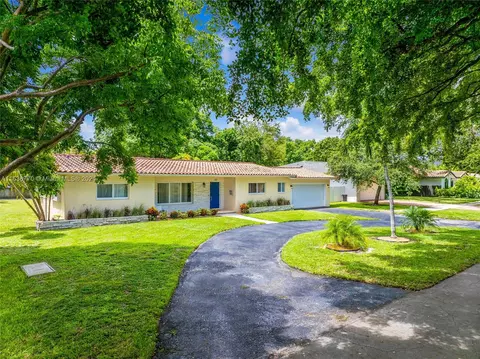 160 NW 92nd St, Miami Shores, FL 33150