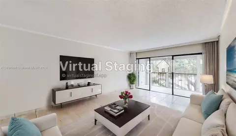 200 Lakeview Dr #306, Weston, FL 33326