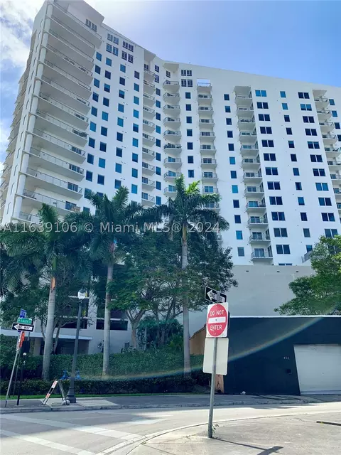 10 SW South River Dr #1515, Miami, FL 33130