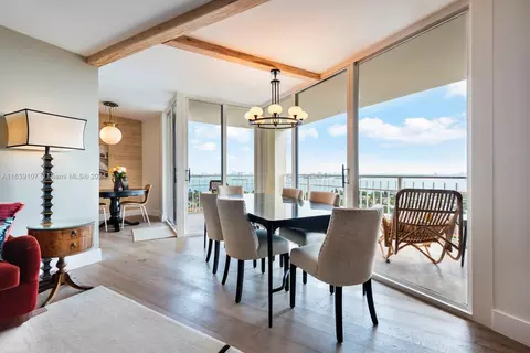 1000 Quayside Ter #1808, Miami, FL 33138