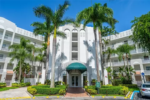 10750 NW 66th St #108, Doral, FL 33178