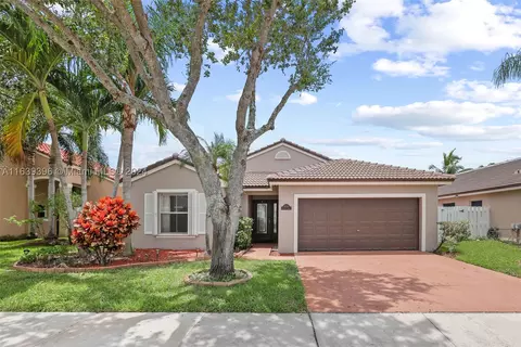 16556 NW 8th St, Pembroke Pines, FL 33028