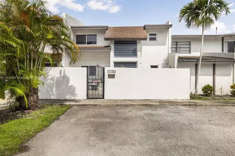 7125 SW 111th Ct, Miami, FL 33173