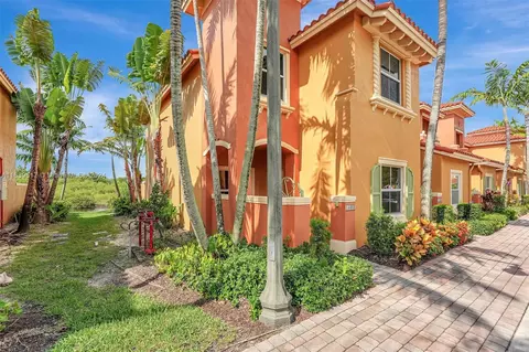 14332 SW 11th St #1001, Pembroke Pines, FL 33027
