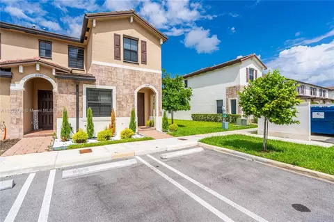 11104 W 32nd Ln #11104, Hialeah, FL 33018