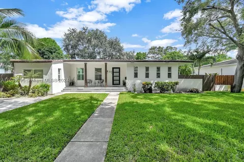 113 NE 105th St, Miami Shores, FL 33138
