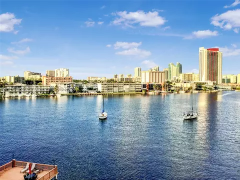 410 Golden Isles Dr #604, Hallandale Beach, FL 33009
