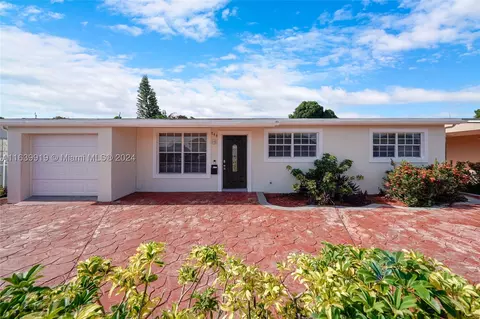 749 E 53rd St, Hialeah, FL 33013 photo 1