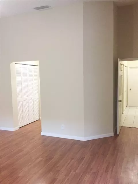 10653 SW 182nd St, Miami, FL 33157