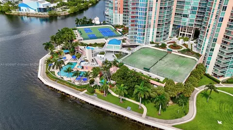 3370 Hidden Bay Dr #1807, Aventura, FL 33180