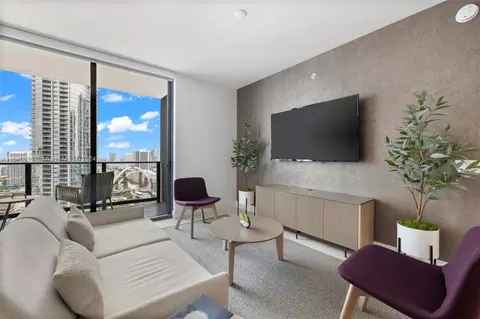 601 NE 1st Ave #2702, Miami, FL 33132