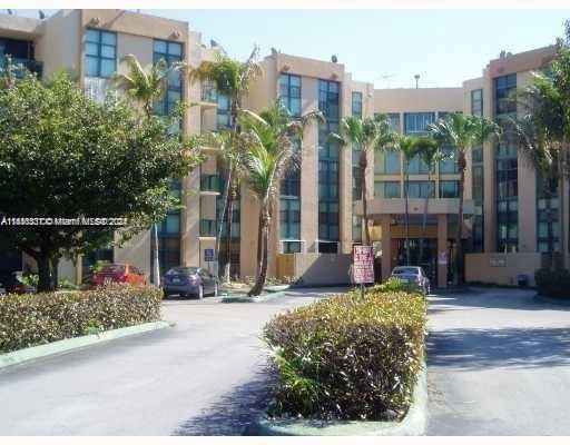 2075 SW 122nd Ave Unit 404  